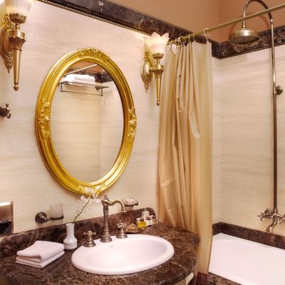 Hotel Staro 4*